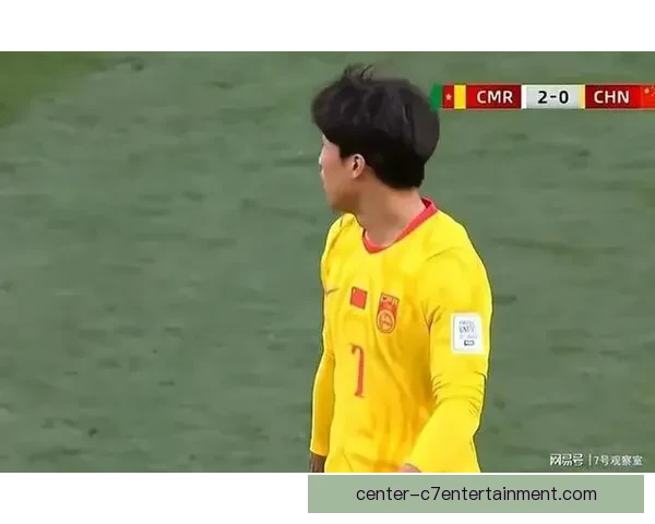 世预赛补时再丢球中国男足到手胜利变平局球迷无奈叹息前景蒙阴影